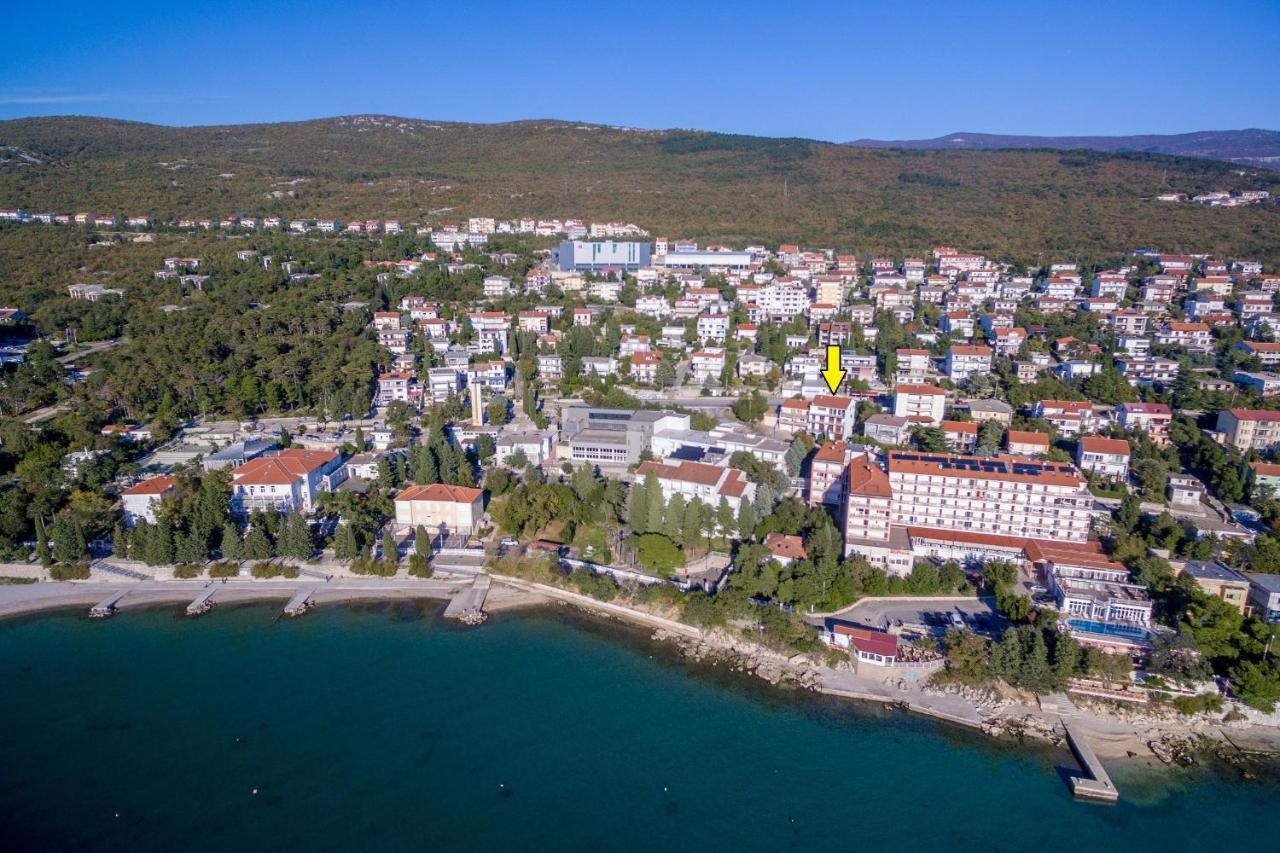 Apartments Loncaric Crikvenica Exterior photo